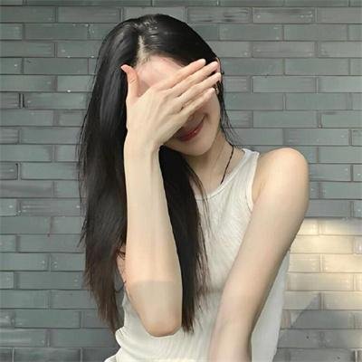 草裙春色
